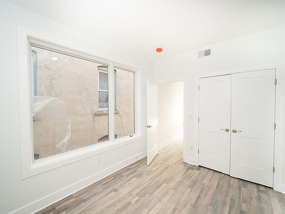4th image of 36 Vroom St #8