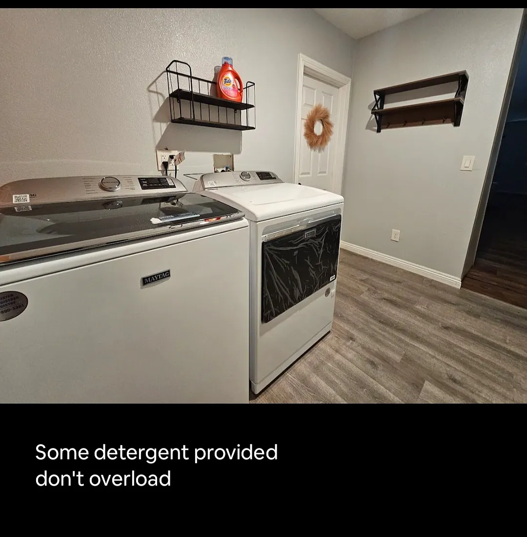155 W 11th St — Photo 3