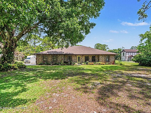 4th image of 2828 Mourning Dove Way