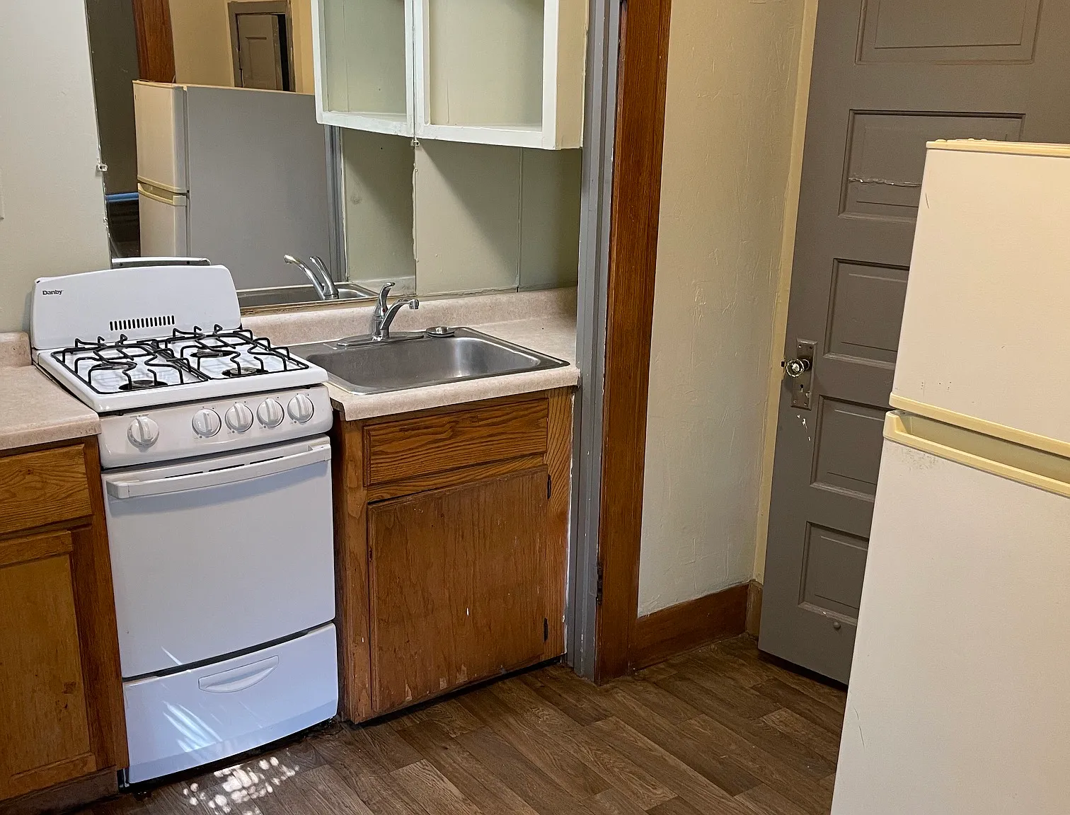 Studio, 210 sqft, $540 — Photo 4