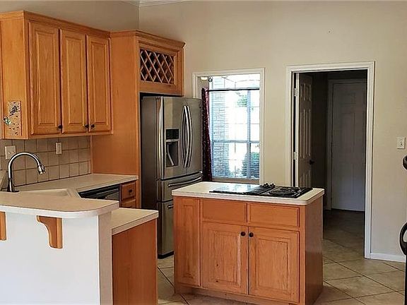 4th image of 102 Circle Vista Dr