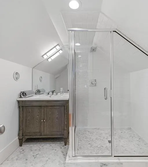 59 Beverly Rd — Photo 25
