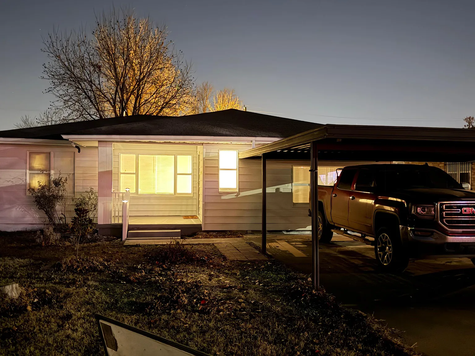 3 bed, 1504 sqft, $1,200 — Photo 1