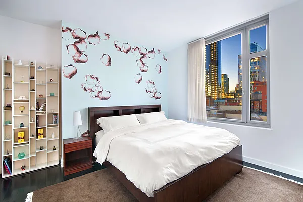 Sold by Stribling | media 5