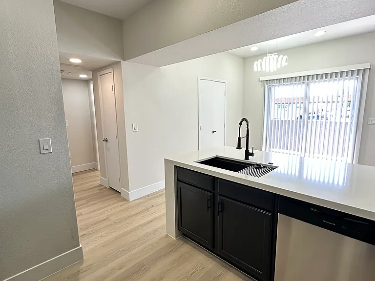 6650 W Warm Springs Rd #1108 — Photo 10