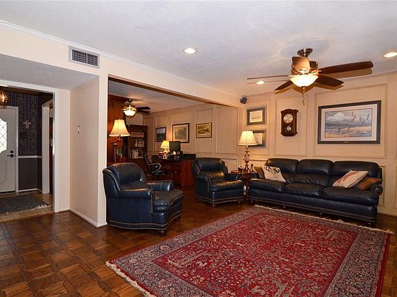3rd image of 3151 Brincrest Cir