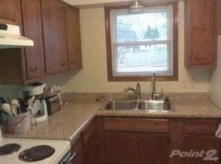 2006 Union Rd, Iowa City, IA 52240