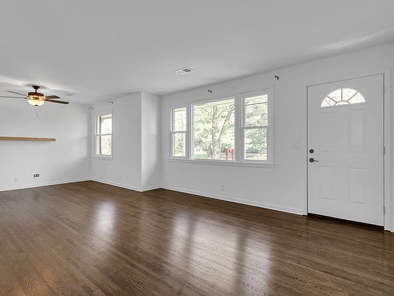 5th image of 1902 Omohundro Ct