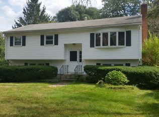 14 Diamond Rd, Danbury, CT 06811