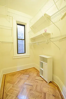 Rented by Rolling Stone Realty LLC | media 23