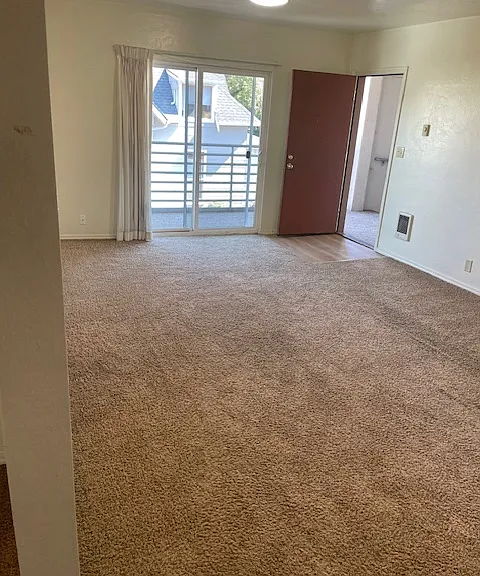1648 Patterson St #7 — Photo 5