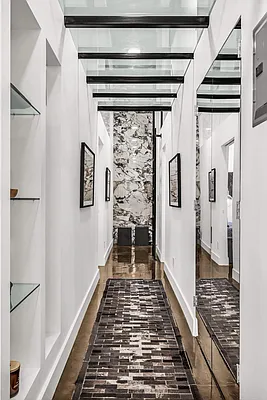 Rented by Sotheby's International Realty | media 19