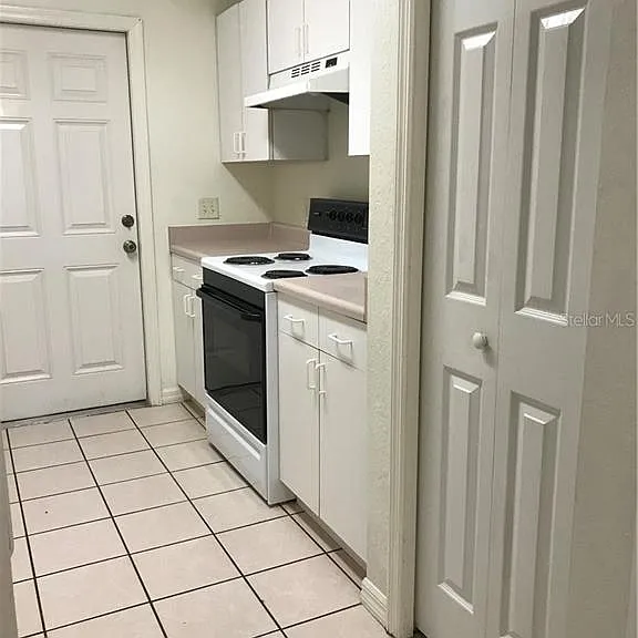 5206 Lime Ave — Photo 3