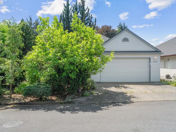 13900 SE Renoir Ct, Clackamas, OR 97015