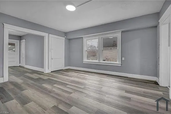 1114 E 112th St #2 — Photo 17