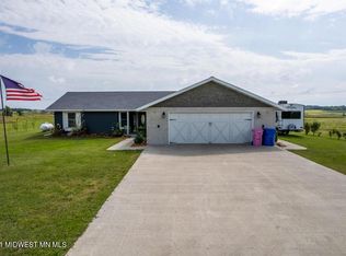 143 Pheasant St, Audubon, MN 56511