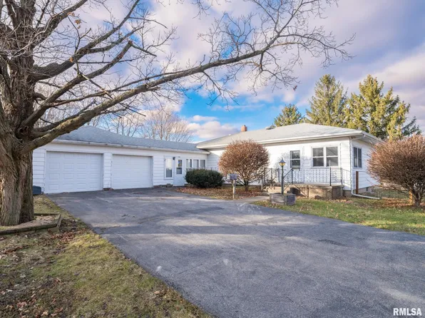 508 N Jones St, Eureka, IL 61530