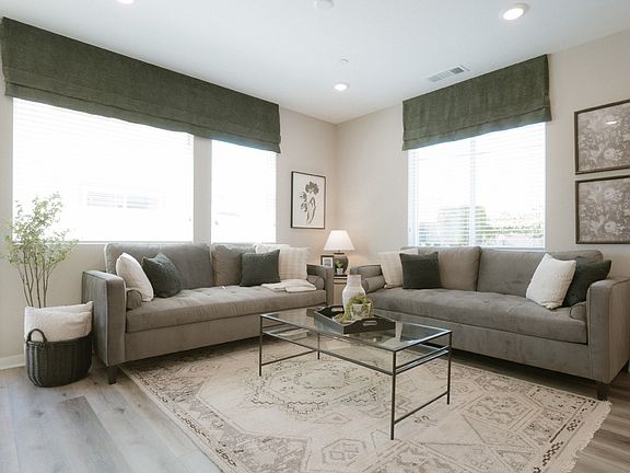 SB Plan 3 Family Room