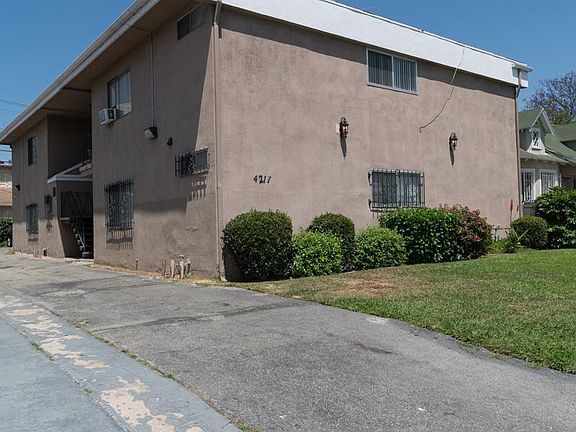 2nd image of 4217 S Flower St APT 3
