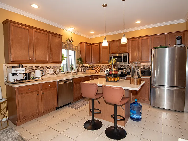 8343 Scenic View Dr — Photo 7