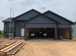 321 Aspen Dr, Somerset, WI 54025