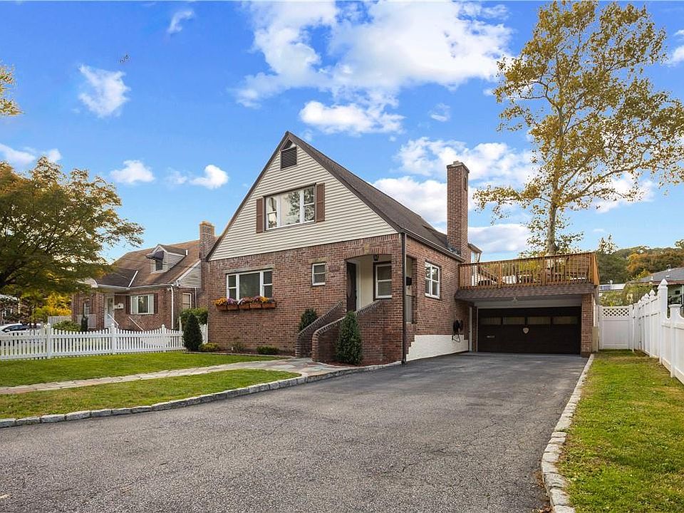 1st image of 199 Clunie Avenue