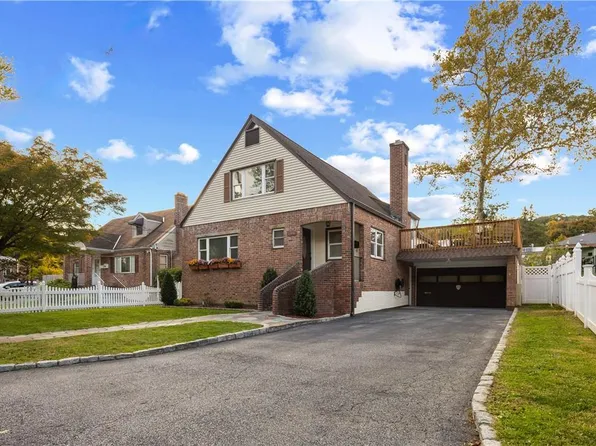 199 Clunie Avenue, Yonkers, NY 10703