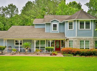 1661 White Oak Creek Dr, Conroe, TX 77304