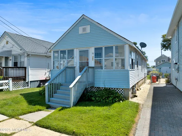 321 Dupont Avenue, Seaside Heights, NJ 08751