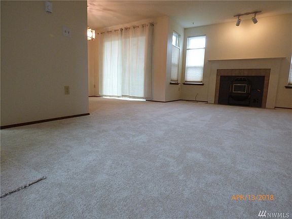 3rd image of 24921 110th Ave SE APT B