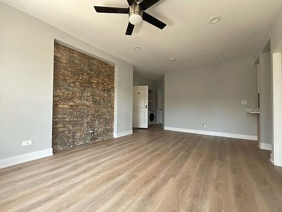 5th image of 7510 N Eastlake Ter APT 3E