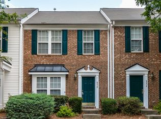 8236 Shinkansen Dr, Charlotte, NC 28213