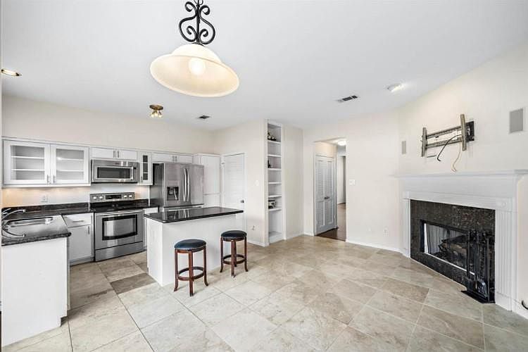 1st image of 5910 Valley Forge Dr #160