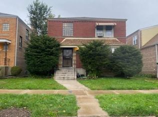 8851 S Blackstone Ave, Chicago, IL 60619