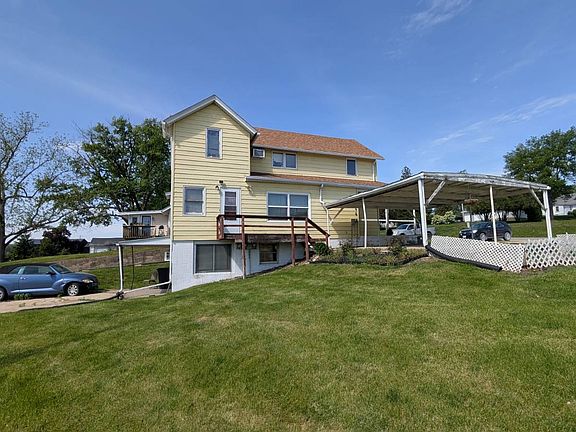 4th image of 1006 Main St