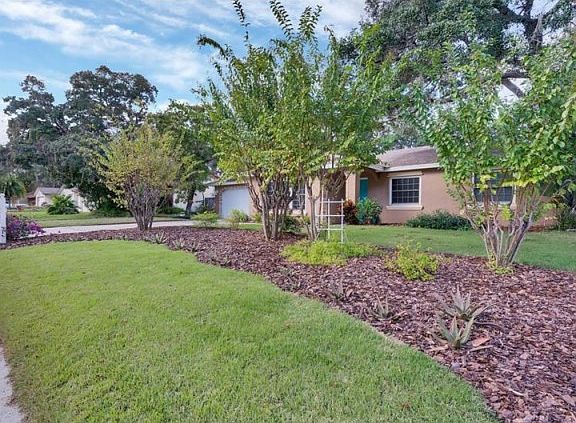 3rd image of 108 Donnington Ct