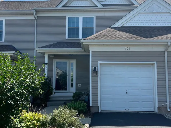 606 Gunpowder Ct, Collegeville, PA 19426