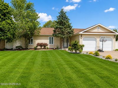 14 Monterey Lane, Manalapan, NJ, 07726