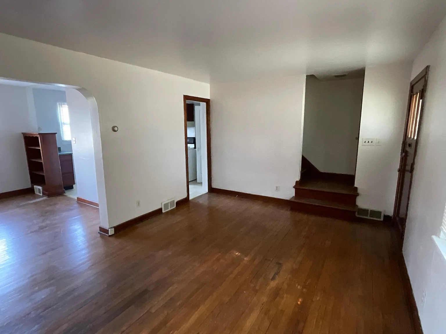 2 bed, $850 — Photo 3