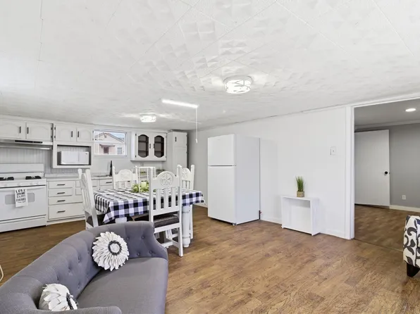14 W Post Oak Ave, Rogers, TX 76569