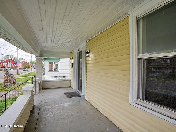 3rd image of 408 S 41st St