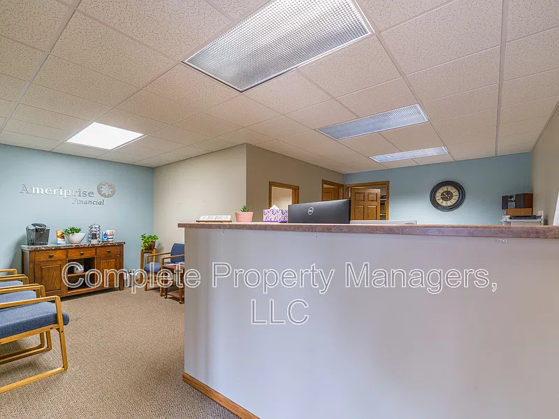 Studio, 1.0 bath, 1800 sqft, $2,750 — Photo 2