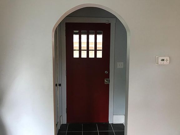 5th image of 7409 Woodmar Ave