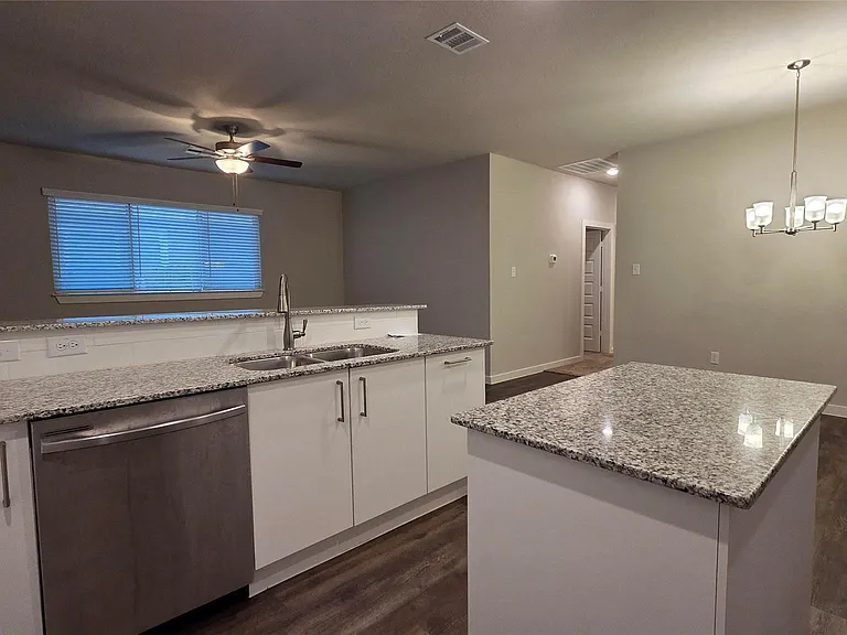 9773 Grosbeak Ln — Photo 12