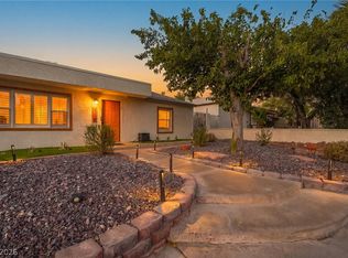 118 Ocotillo St, Henderson, NV 89015