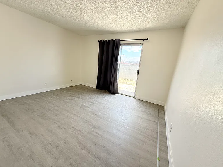 13237 Mohawk Rd #B — Photo 9