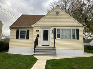 382 William St, Somerville, NJ 08876
