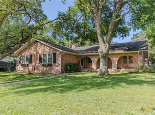 413 Oakwood Blvd, New Braunfels, TX 78130