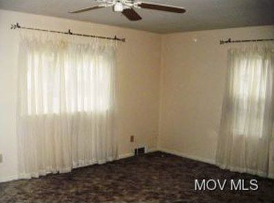 5th image of 114 Lee Ave