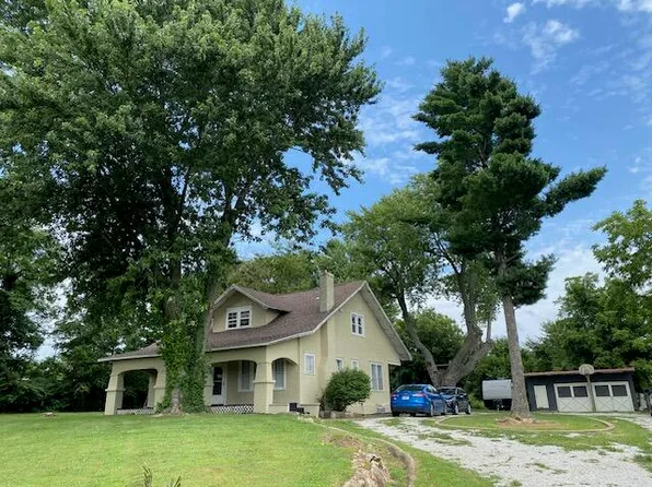 1886 Morris Road, Mountain Grove, MO 65711